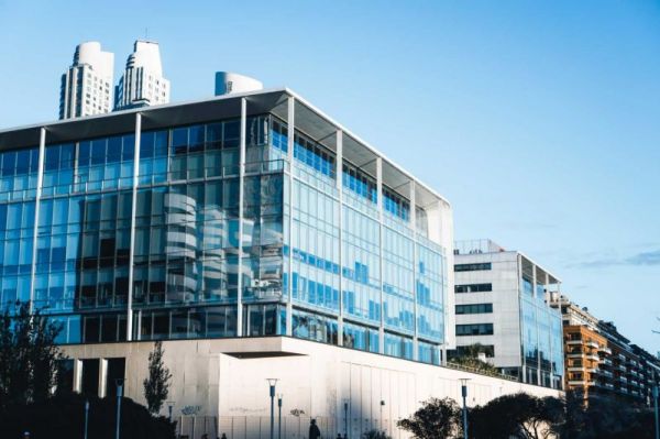 建築設備監控係統，安全性，工作效率，施工過程，設備維護
